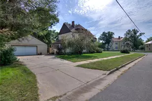 324 Coleman St, Chippewa Falls,  54729 - Photo 31