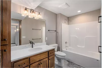 1633 Rolling Hills Lane, River Falls, WI 54022 - Photo 31