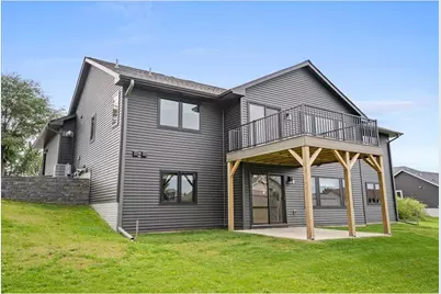 1633 Rolling Hills Lane, River Falls, WI 54022 - Photo 7