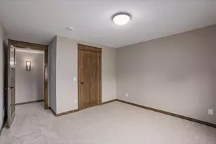 1633 Rolling Hills Ln, River Falls, WI 54022 - Photo 33