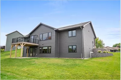 1633 Rolling Hills Lane, River Falls, WI 54022 - Photo 35