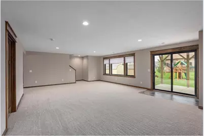 1633 Rolling Hills Lane, River Falls, WI 54022 - Photo 29