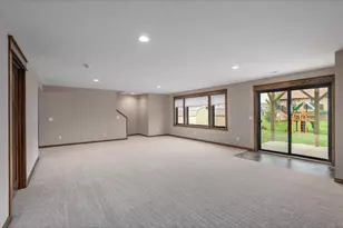 1633 Rolling Hills Ln, River Falls, WI 54022 - Photo 29