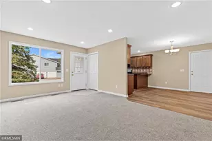 1612 Helena Rd, Oakdale, MN 55128 - Photo 7