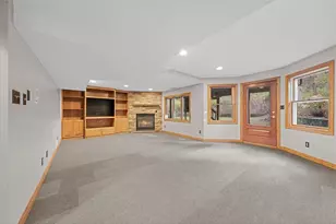 553 Omaha Rd, Hudson, WI 54016 - Photo 25