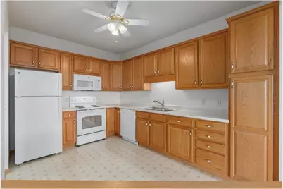 1900 Rush Lake Trail #416, Saint Paul, MN 55112 - Photo 17