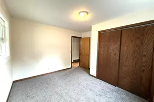 1920 Bellevue Ave, Eau Claire, WI 54703 - Photo 3