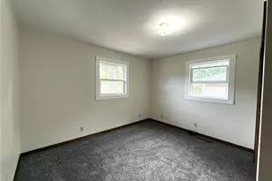 1920 Bellevue Ave, Eau Claire, WI 54703 - Photo 5