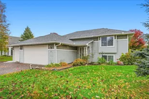 1651 Possum Way, New Richmond, WI 54017 - Photo 3