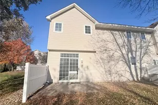 3206 Juniper Cir, Saint Paul, MN 55125 - Photo 11