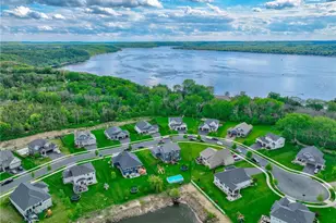 1439 Lee Cir, Hudson, WI 54016 - Photo 17