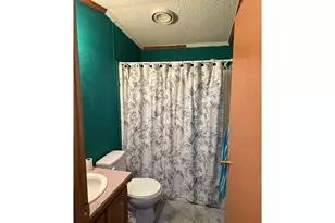 583 Peony Ln, Altoona, WI 54720 - Photo 9