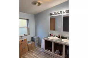 583 Peony Ln, Altoona, WI 54720 - Photo 13