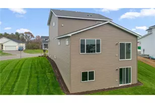 1335 Orchid Wy, New Richmond, WI 54017 - Photo 5