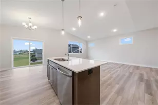 1335 Orchid Wy, New Richmond, WI 54017 - Photo 23