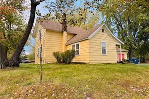 403 2nd St, Shell Lake, WI 54871 - Photo 19