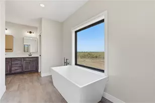 296 Vly Ests Ct, Hudson, WI 54016 - Photo 19