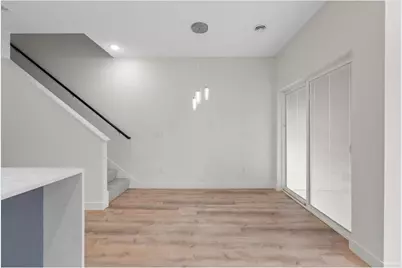 425 W 8th Street #20, New Richmond, WI 54017 - Photo 7