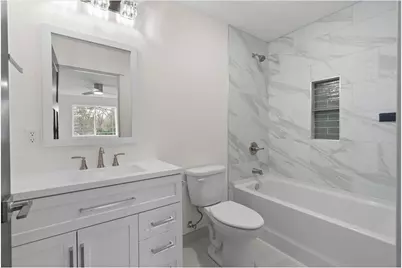 425 W 8th Street #20, New Richmond, WI 54017 - Photo 17