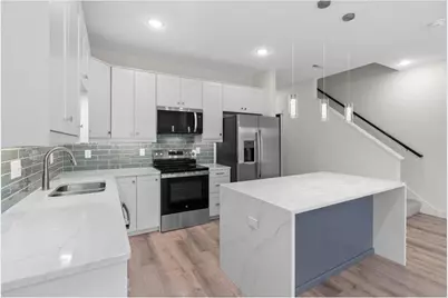 425 W 8th Street #20, New Richmond, WI 54017 - Photo 5