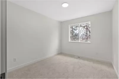 425 W 8th Street #22, New Richmond, WI 54017 - Photo 13