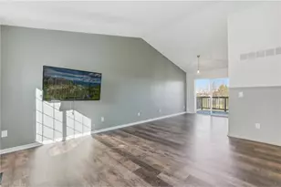 313 Birch St, Baldwin, WI 54002 - Photo 9