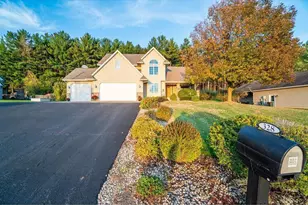 328 Nordveien Dr, Boyceville, WI 54725 - Photo 29