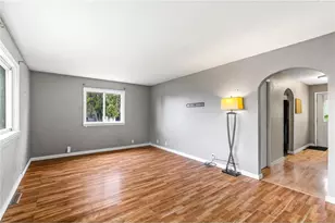 257 E McKinley Ave, Fall Creek, WI 54742 - Photo 7