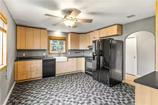 257 E McKinley Ave, Fall Creek, WI 54742 - Photo 11