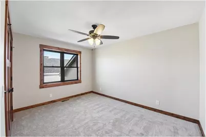 485 Coyote Way, New Richmond, WI 54017 - Photo 9