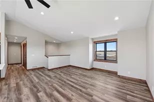 485 Coyote Way, New Richmond, WI 54017 - Photo 7