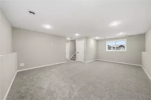 256 Dakota Ave, Roberts, WI 54023 - Photo 11