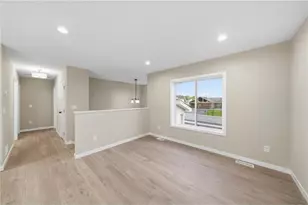 256 Dakota Ave, Roberts, WI 54023 - Photo 7