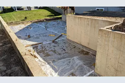 1807 Morning Glory Drive, River Falls, WI 54022 - Photo 5