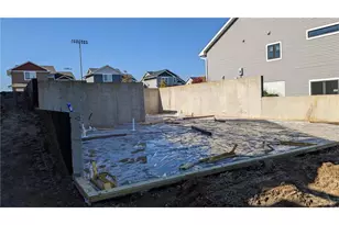 1807 Morning Glory Dr, River Falls, WI 54022 - Photo 5