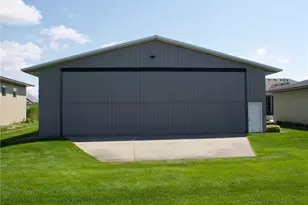 7785 Clydesdale Cir, Circle Pines, MN 55014 - Photo 35