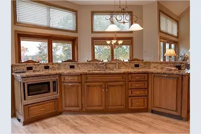 9990 161st Street #8, Chippewa Falls,  54729 - Photo 7