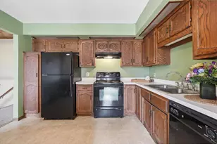 609 Pondhurst Dr, Amery, WI 54001 - Photo 9