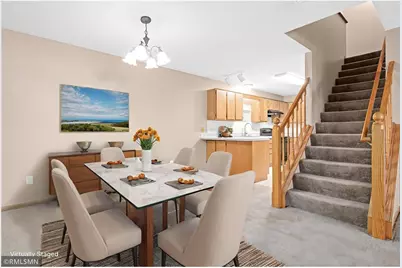 7813 Hemingway Avenue, Cottage Grove, MN 55016 - Photo 9