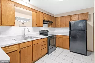 7813 Hemingway Ave, Cottage Grove, MN 55016 - Photo 13