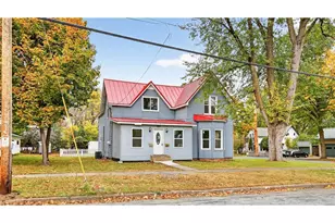 503 11th St, Menomonie, WI 54751 - Photo 1