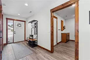 2866 Coventry Cir, River Falls, WI 54022 - Photo 9