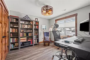 2866 Coventry Cir, River Falls, WI 54022 - Photo 7