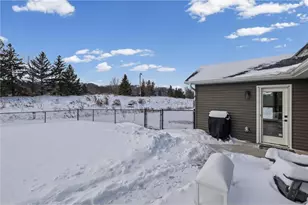 2866 Coventry Cir, River Falls, WI 54022 - Photo 35