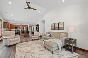 2866 Coventry Cir, River Falls, WI 54022 - Photo 21