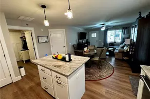 5522 Cottage Ln, Eau Claire, WI 54701 - Photo 9