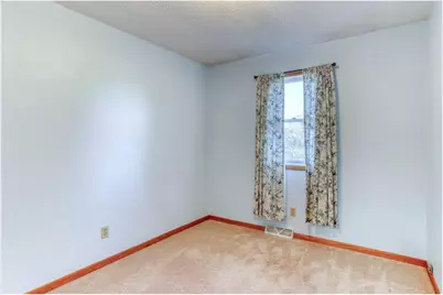 1580 E Division Street, River Falls, WI 54022 - Photo 21