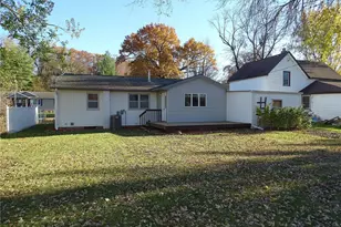 1222 Durand St, Durand, WI 54736 - Photo 5