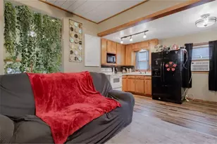 603 W Eau Claire St, Rice Lake, WI 54868 - Photo 9