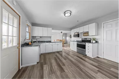 342 County Road T, Baldwin, WI 54002 - Photo 9